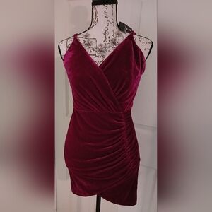 5/$25 Fashion Nova NWT Burgundy Velvet Dress